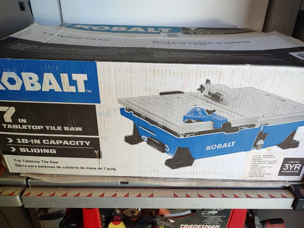 Kobalt 6-Amp 7-in-Blade Corded Wet Tabletop Sliding Table Tile Saw