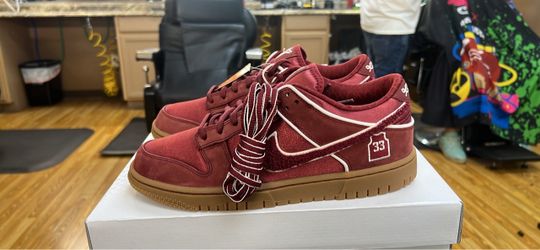 Kobe dunks