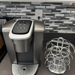 Keurig elite Top Of the Line Coffee maker With K cup stand 