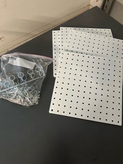 4 pack peg board, 110 pieces