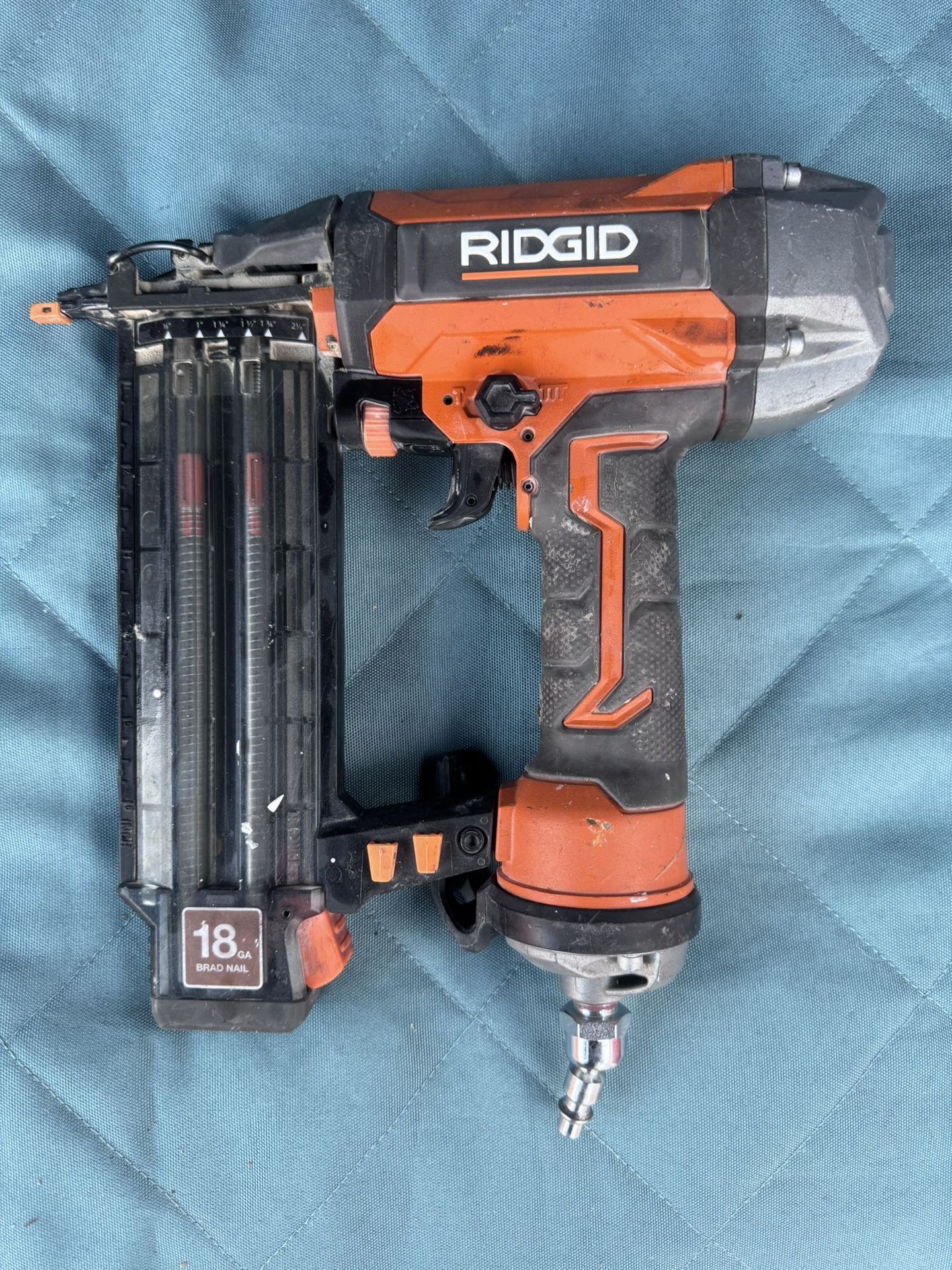 RIDGID Nailer