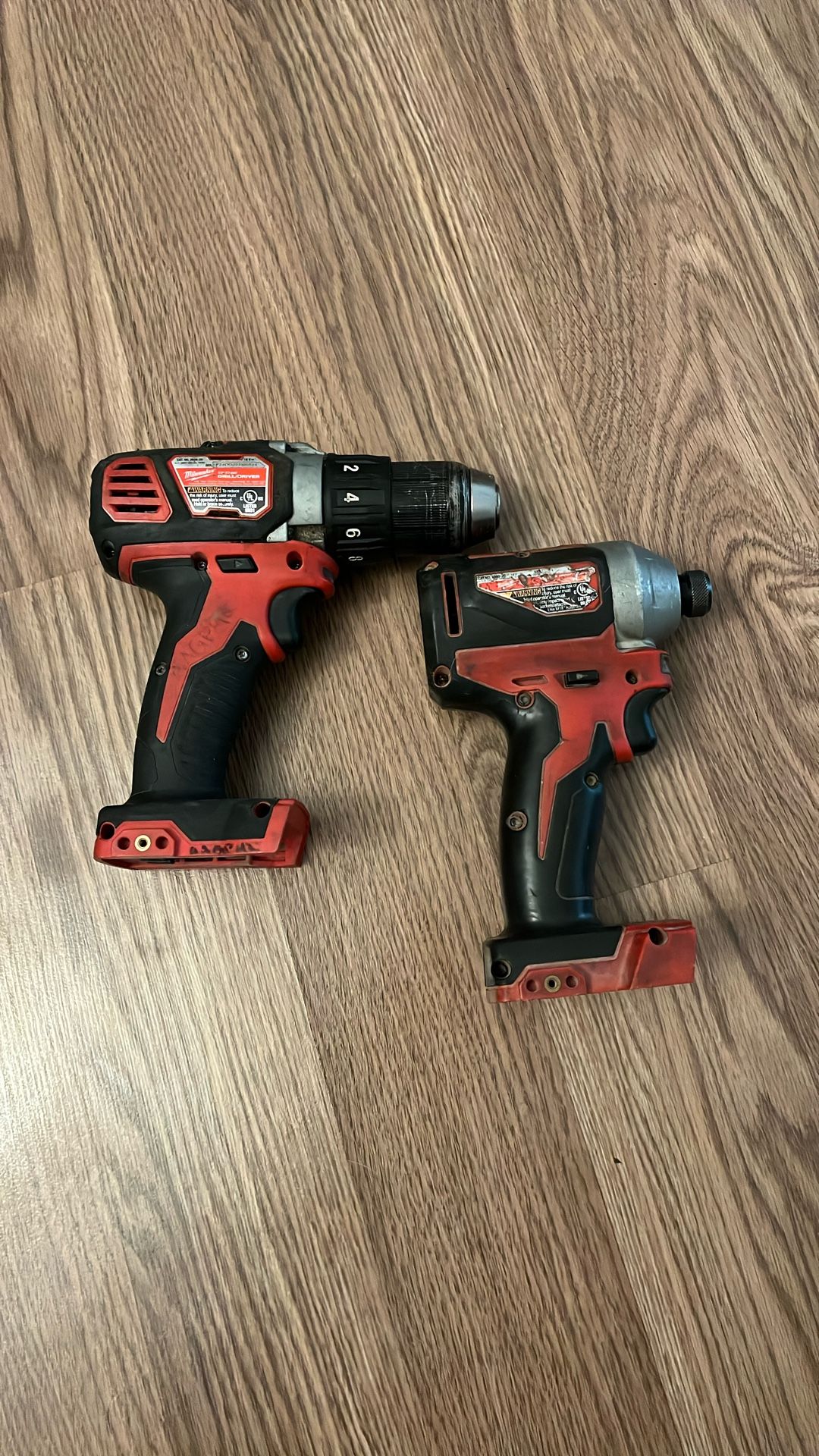 Set of 2 Drills “no Battery “