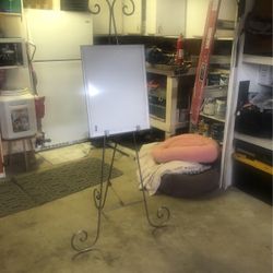 Metal Easel