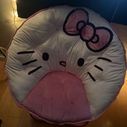 Hello Kitty Chair 