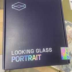 New/Sealed) 2x Looking Glass Portrait Holographic Displays