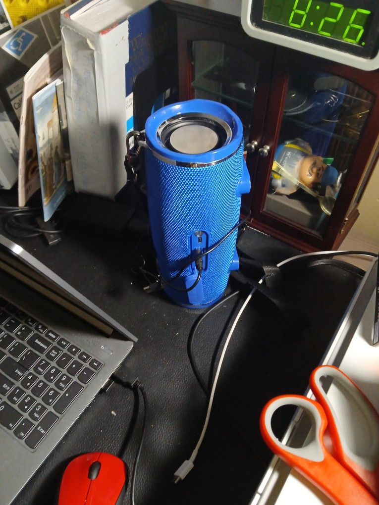 Speaker For Conputer Or Phone Nlue Tooth