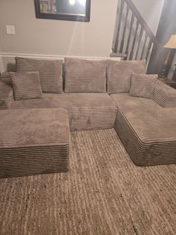 U shape sectional & Queen Bed all for $650