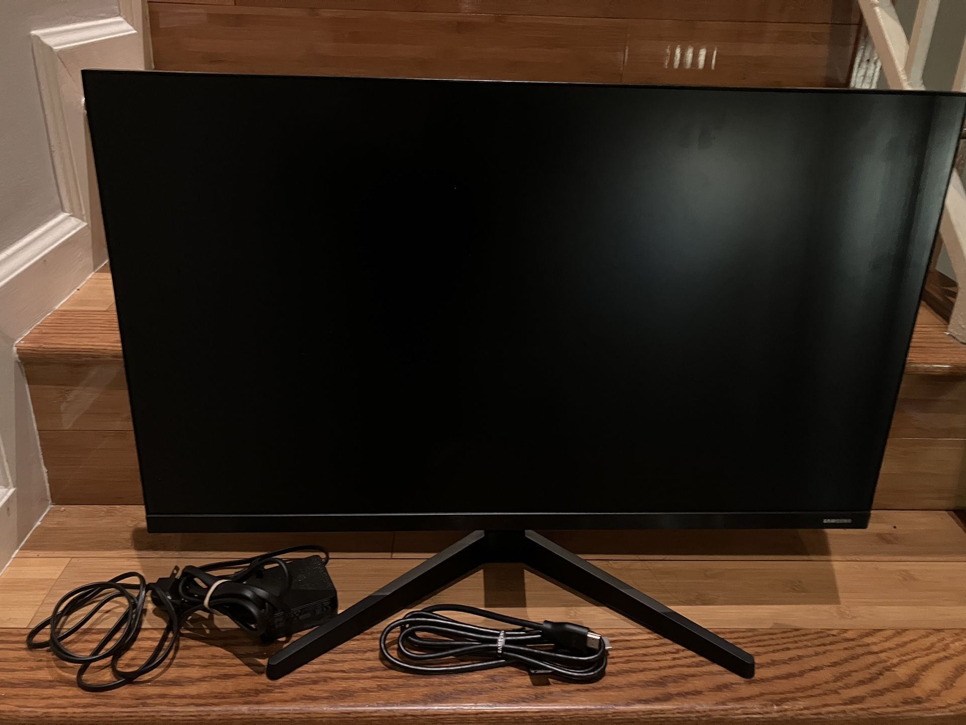 SAMSUNG T35F Series 27-Inch FHD 1080p Computer Monitor, 75Hz, IPS Panel, HDMI, VGA (D-Sub), 3-Sided Border-Less, FreeSync (LF27T350FHNXZA)