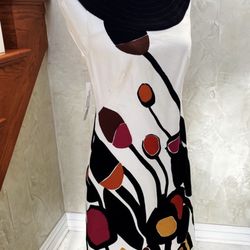 Kay Unger Linen Floral Shift Dress,featuring a Bold Vibrant and Sophisticated Abstract  Floral Pattern .