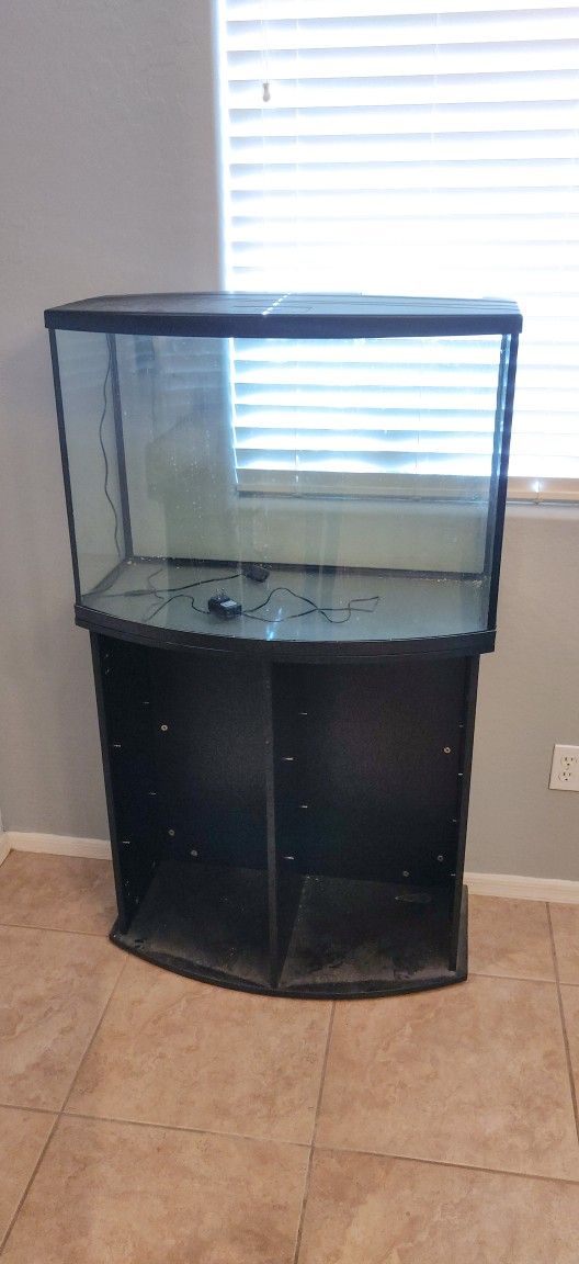 36 Gal Fish Tank