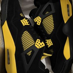 Air Jordan Retro 4 