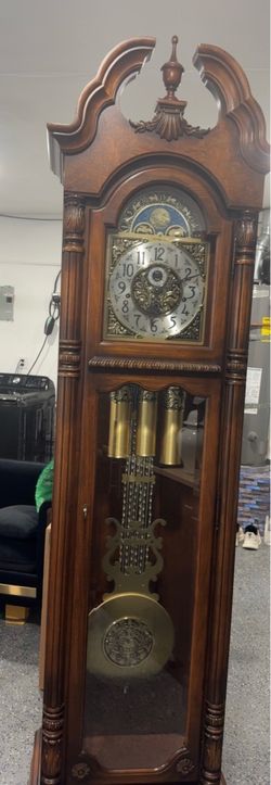 Howad miller grandfather clock