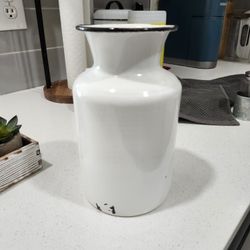 White Farmhouse Vase
