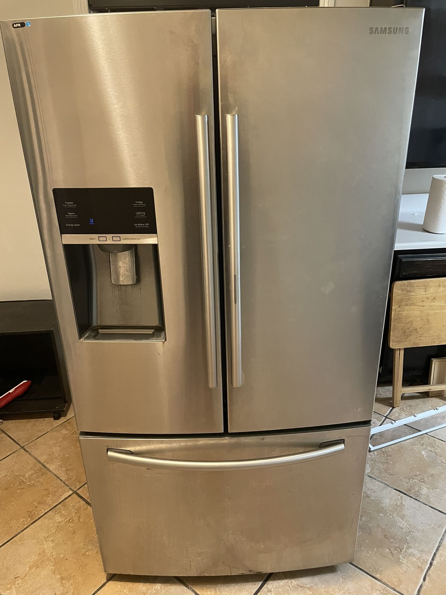 Samsung Refrigerator works often and on