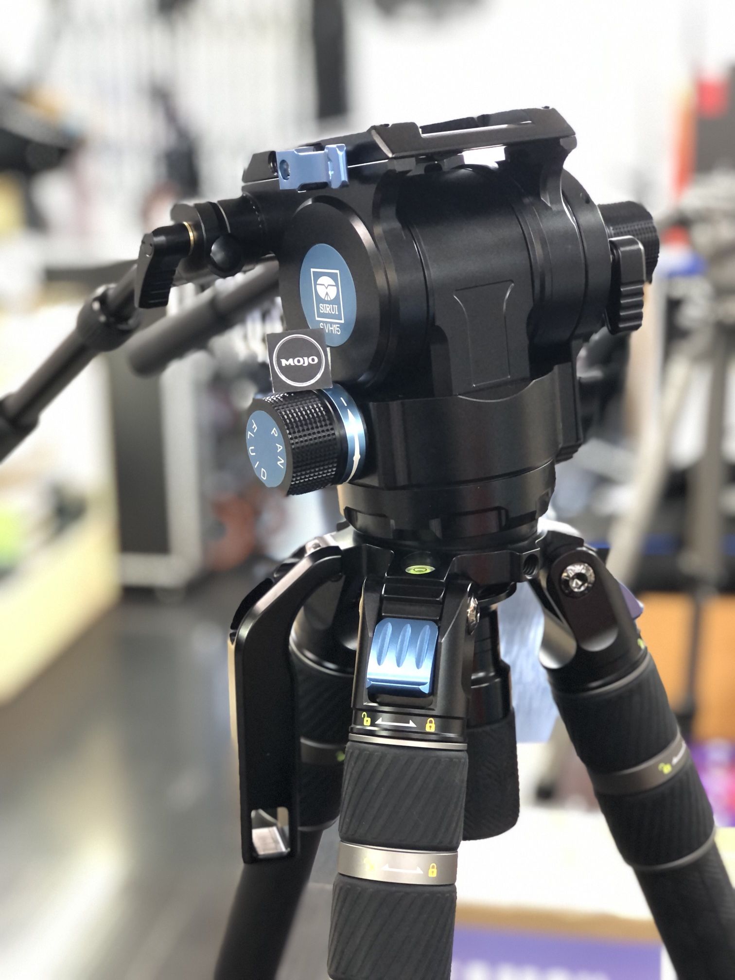 Sirui SVS75 Rapid System Carbon Fiber Tripod with SVH15 Fluid Head (75mm)