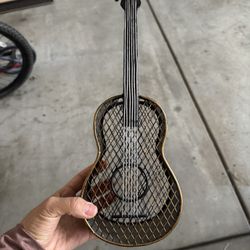 Metal Guitar bottle holder 