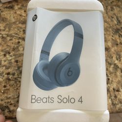Beats Solo 4