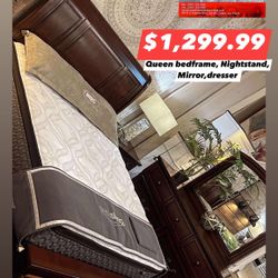 4pcs Queen Bedroom Set 