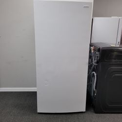 Upright Freezer 20 Cu Ft for Sale in Kissimmee, FL - OfferUp