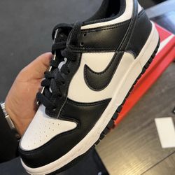 Nike Retro Dunk Low Panda Men’s. 8.0, 9.0, 10.0,