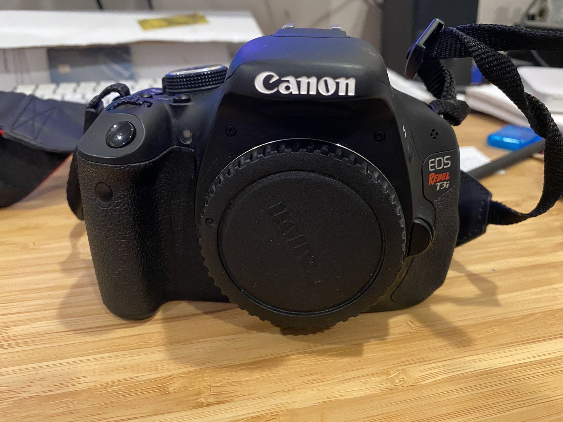 Canon Rebel t3i bundle