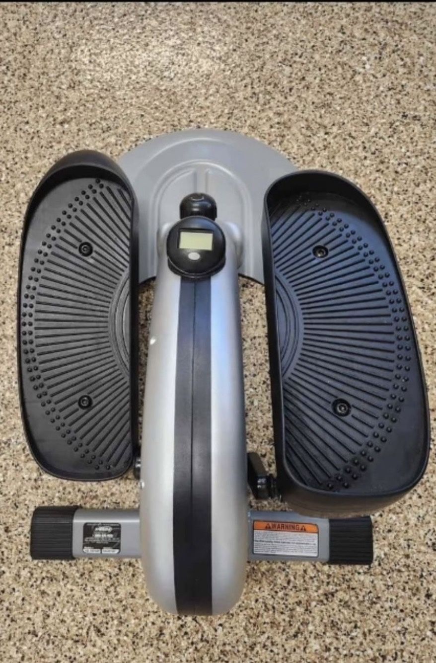 Compact Elliptical 
