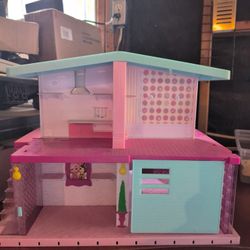 Toy Doll House