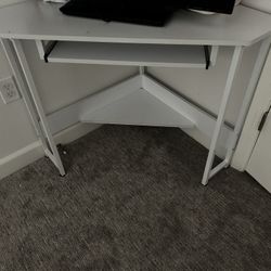 White corner desk