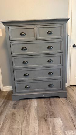 Grey dresser