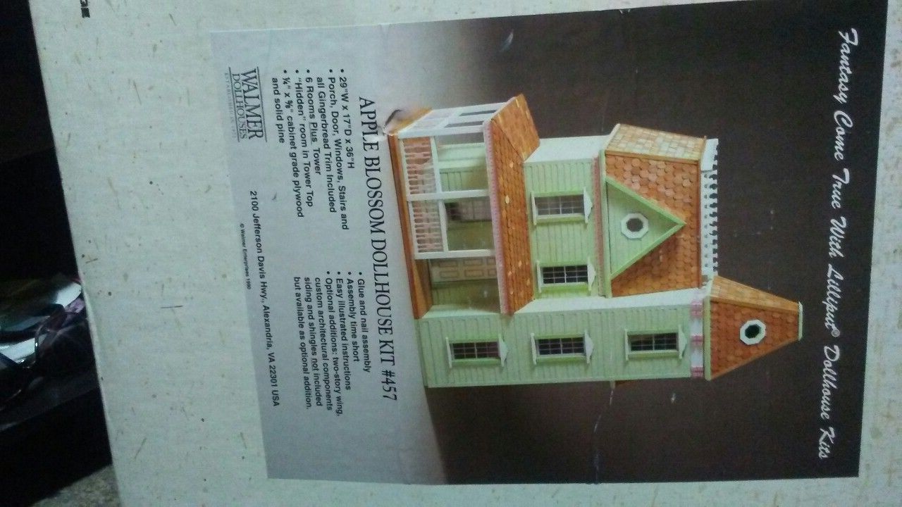 Walmer dollhouses store