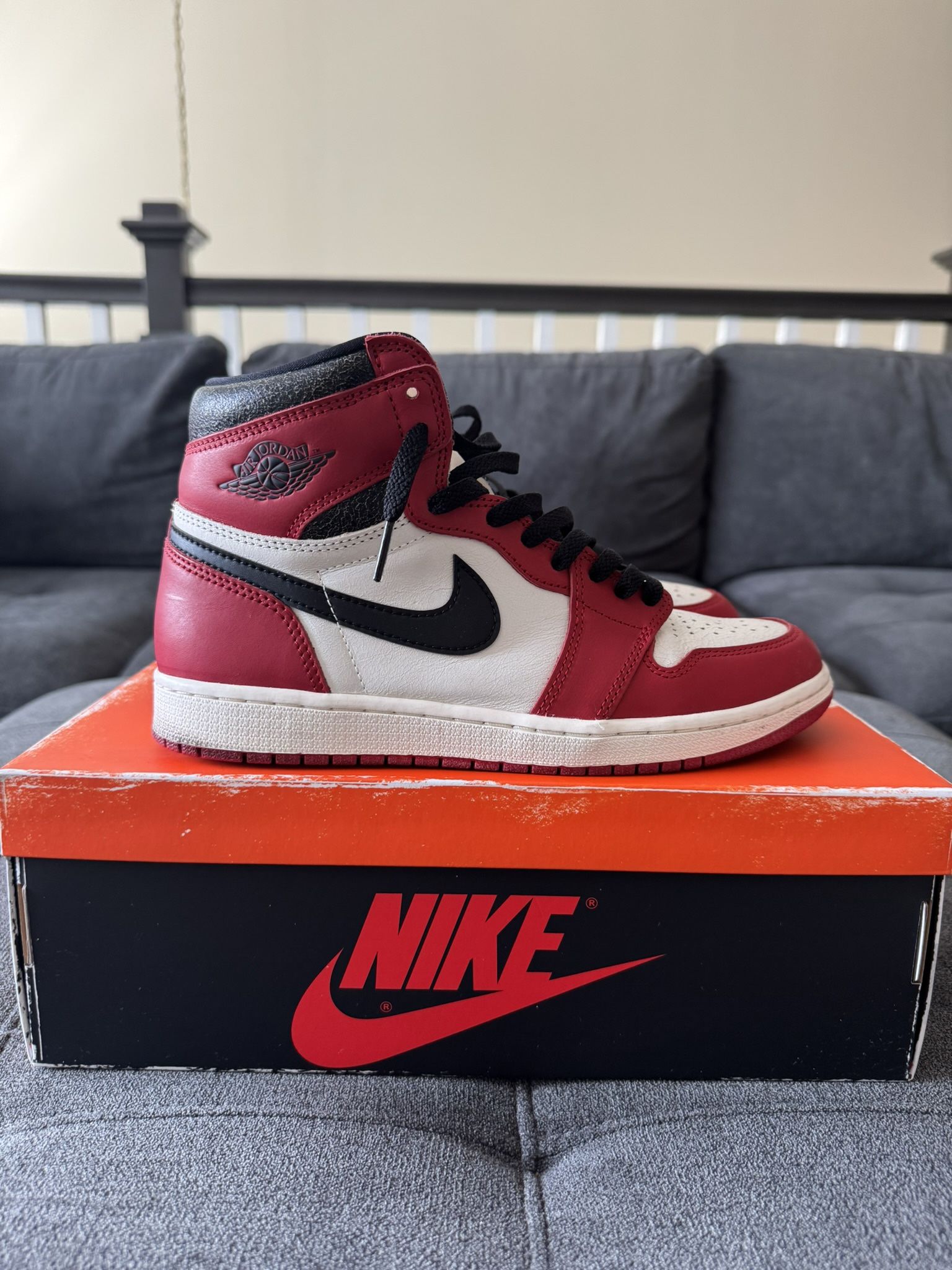 Jordan 1 Chicago Lost and Found Size 8.5
