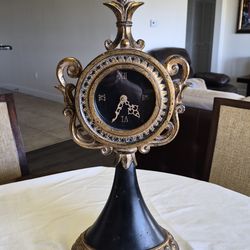 Vintage Decorative Clock (Clock does not work)
