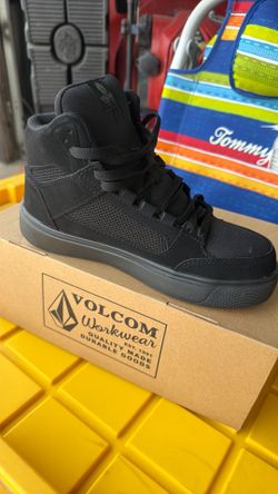 Volcom work shoes