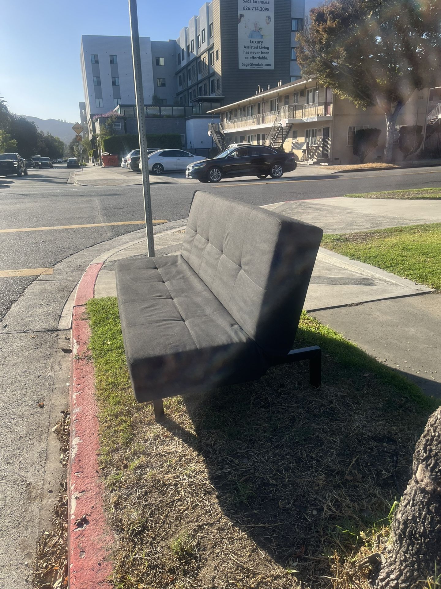 Free Futon Clean