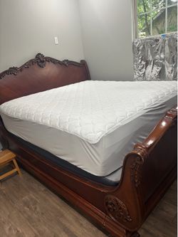 King size bed