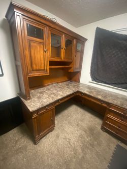 Desk flexsteel