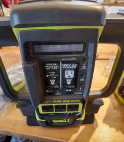 RYOBI 18V ONE+ 1800-Watt Portable Battery Inverter Power Station/8-Port Charger (Tool Only)