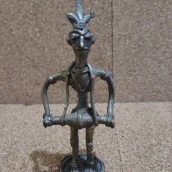 Indian Dokra Dhokra Folk Art Metal Musician Figure Playing Instrument 5" Tall.

