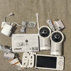 Vtech Baby Monitor - 2 Cam 5” Smart Wi-Fi Monitor