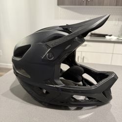 Troy Lee Designs Stage MIPS Mountain Bike Helmet