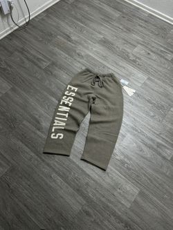 Essentials Sweatpants 