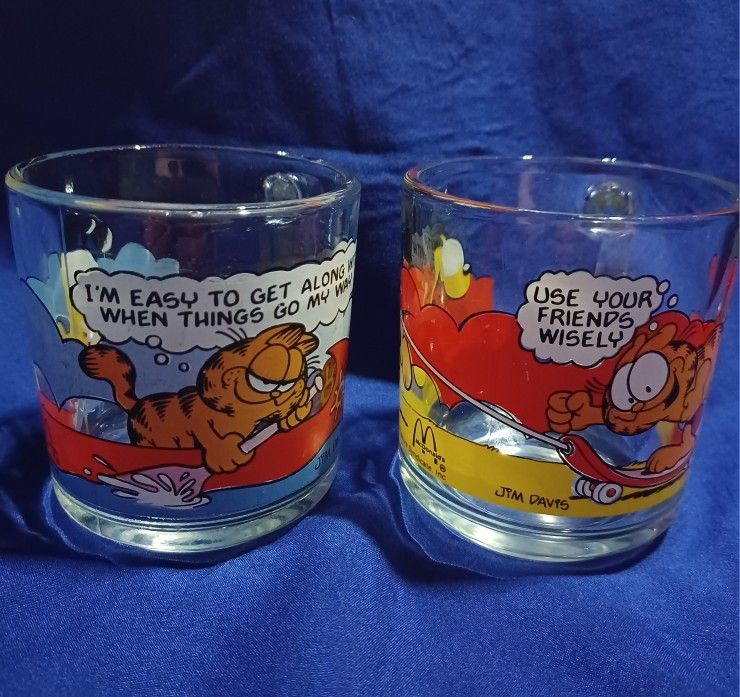 1978 Garfield Jim Davis Glass Mugs From McDonald's. Set of 2