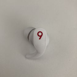 Beats by Dr. Dre Fit Pro True Wireless Earbuds - White Right Bud 