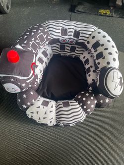 Tummy time mat and seated support