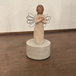 Willow Tree DEMDACO Musical Statue