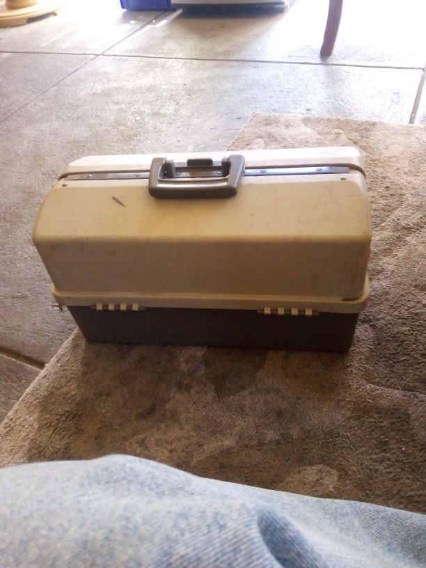 Tackle Box 