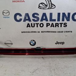 2021-2025 HYUNDAI ELANTRA CENTER TRUNK TAIL LIGHT OEM 