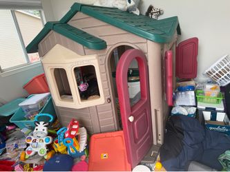 Doll house