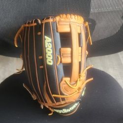 Wilson a2000 slowpitch 14 " glove