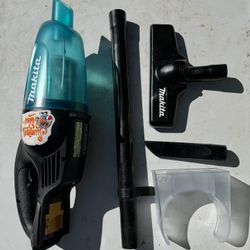 Makita Vacuum 